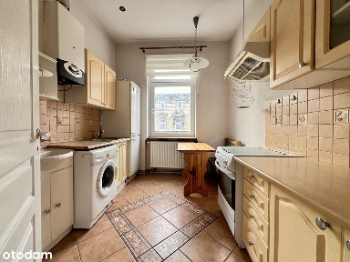 3 pokoje/kuchnia/Łokietka/do remontu