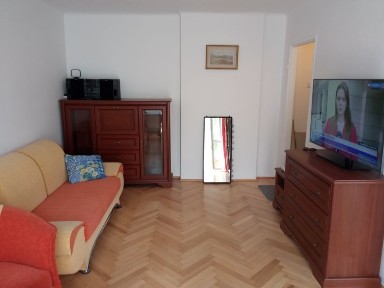 Wynajmę kawalerkę Ząbki centrum ( cena zawiera czynsz )