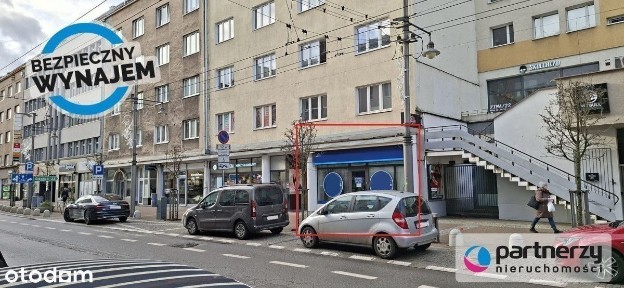 Lokal 86m2 z dużą witryną na Świętojańskiej