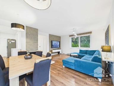 Piękny dom wolnostojący obok lasu i blisko jeziora Miedwie