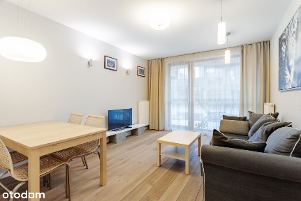 ul. Prymasa Augusta Hlonda, Błonia Wilanowskie, Wilanów, Warszawa, mazowieckie