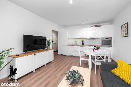 Duży Balkon- Parking -Komórka Lokatorska - Maślice