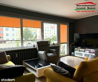 Dwustronne mieszkanie z balkonem