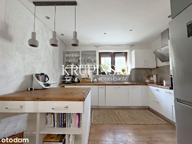 3 pokoje, Podgórz, 74 m2, garaż, rolety, balkon.