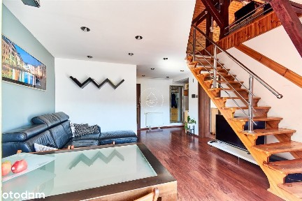 Klimatyczne z antresolą w kamienicy przy Brdzie