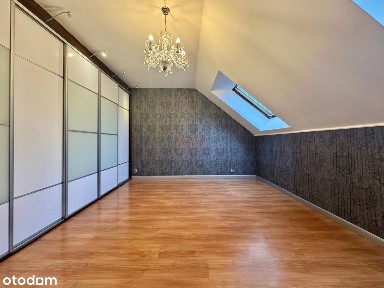 ul. Wałbrzyska, Klecina, Krzyki, Wrocław, dolnośląskie