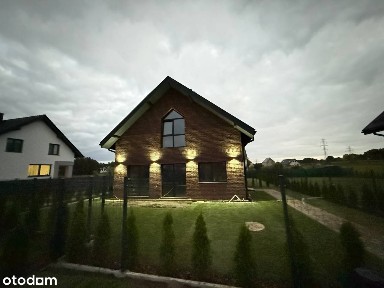 Domy z wyjątkową elewacją! Bez pozwolenia od MSWiA