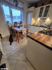 Przestronne 4-pokojowe mieszkanie z balkonem