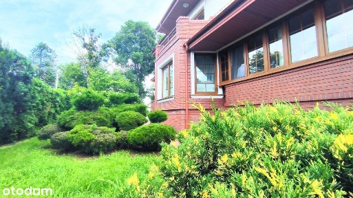 Przestronny Nowy Dom Dwurodzinny ok.690m2.