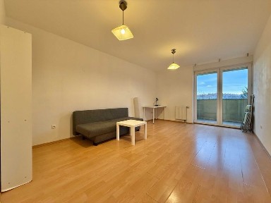 Mieszkanie 2 pokoje z balkonem, Reja