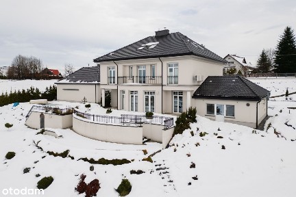 Wyjątkowa willa z dużą zagospodarowaną działką