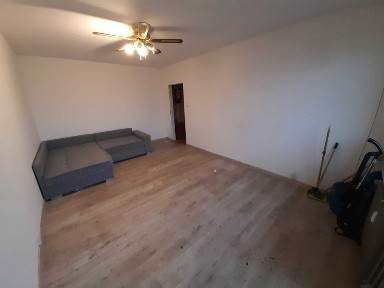 Mieszkanie Skłodowskiej 115 - 2 pokoje, do remontu, bez prowizji!