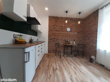 Kawalerka z OSOBNĄ SYPIALNIĄ ! Cicha i przytulna, od 24.12! ENG UKR!