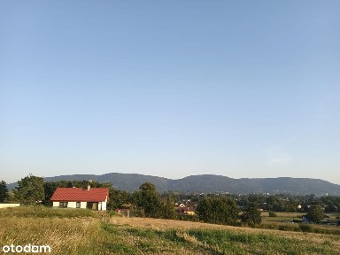 Sprzedam dom,tani w utrzymaniu z dużą działką i pięknym widokiem