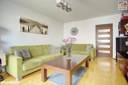 Dębica, Cmentarna, 3 duże pokoje z balkonem