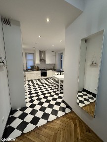 Klimatyczne, z garażem, koło Ratusza, nad Białką