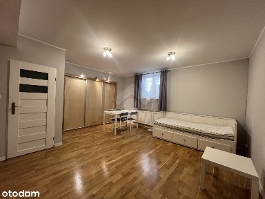 Funkcjonalna kawalerka w pobliżu stacji kolejowej,Kraków Łobzów''!