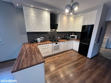 ul. Listopadowa, Sikawa, Widzew, Łódź, łódzkie