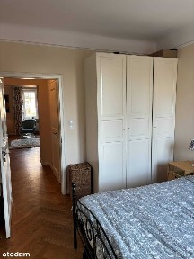 Tzypokojowe mieszkanie w sercu Warszawy - przy Placu Zbawiciela