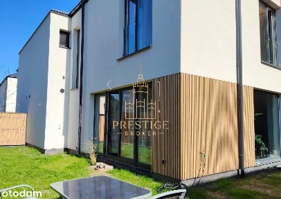 Nowoczesny i komfortowy dom w spokojnej okolicy.