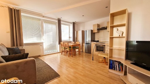 Wygodne mieszkanie na wynajem - wysoki parter os. Fikakowo Wielki Kack