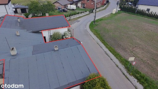 Na sprzedaż: Dwa budynki mieszkalno-usługowe - Brynek