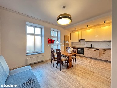 Przestronne, słoneczne mieszkanie na I piętrze!