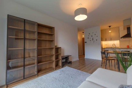 dwupokojowe mieszkanie z ogródkiem na wynajem