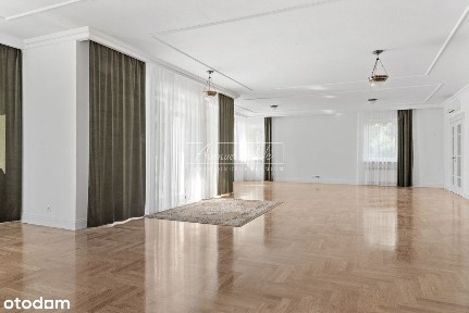 Malownicza rezydencja w Wilanowie Królewskim