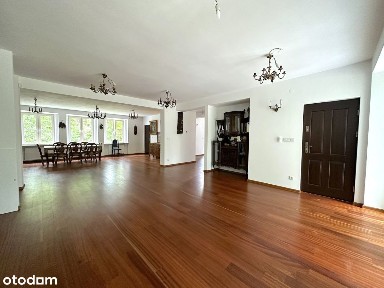 Ekskluzywna nieruchomość w Podkowie Leśnej