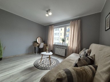 Kawalerka do wynajęcia/kniaziewicza/1piętro centrum