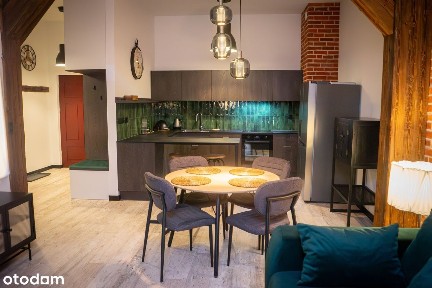 Luksusowy apartament w pięknym loftowym budynku