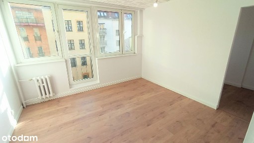 Kawalerka przy Kaskadzie w centrum