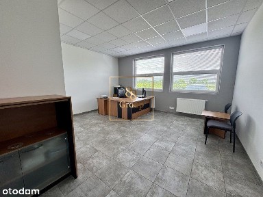 Obiekt magazynowy 650m2. Bronisze