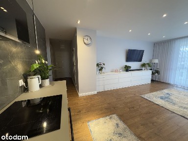 Bezpośrednio JAR 3 pokoje przy parku dla rodziny msc postojowe