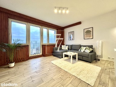 Kawalerka gotowa do zamieszkania, centrum