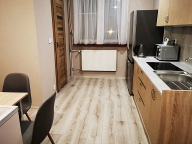 Kawalerka 1-2 os. Slawin, parking