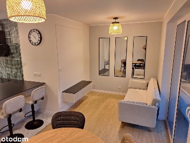 Porto Lokum - 3 pokoje z balkonem i garażem, Wrocław