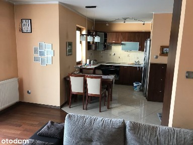 Mieszkanie na Armii Krajowej, Super lokalizacja, balkon, garaż, MPK