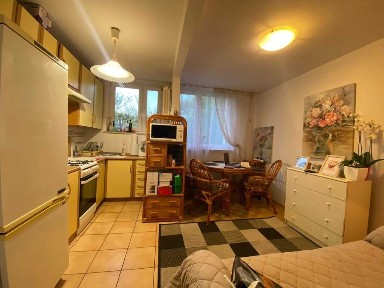 Sprzedaż! 3 pokojowe mieszkanie! 47 m. Ząmbkowska!