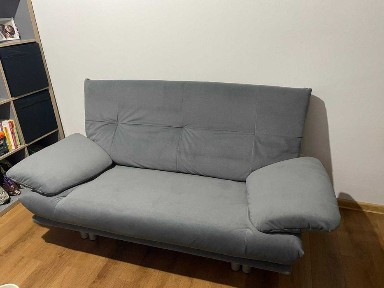 Cicha, słoneczna kawalerka z osobną kuchnią, parking, wolna od 01.03.