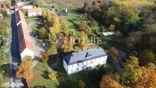 Odnowiony Dwór z fosą pod Wrocławiem, 3.5ha Parku