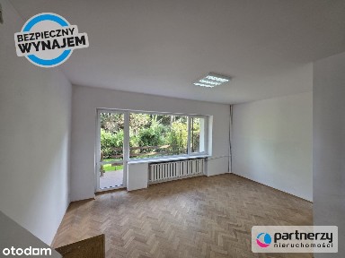 Dom z ogrodem i dużym garażem w cichej okolicy!