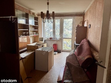 2 pokojowe mieszkanie do remontu w Krośnie