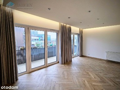 2 pokoje z dużym balkonem - Malta/Posnania - winda