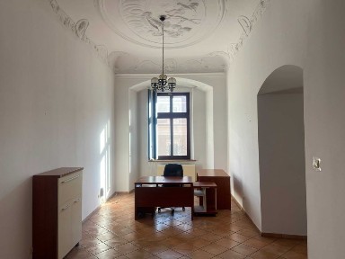 reprezentacyjne biuro w Świdnicy na Rynku - BEZ PROWIZJI