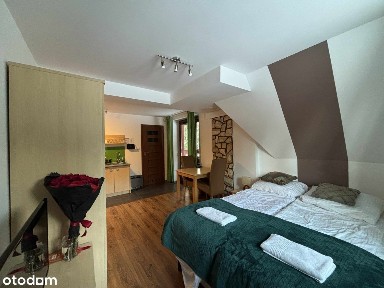 Nowoczesne mieszkanie z balkonem i widokiem