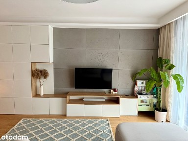 Bezpośrednio sprzedam piękne mieszkanie trzypokojowe, z dużym salonem