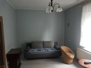 Kawalerka 35,29 m2 do remontu, parter, Brzeg Dolny. 175 tyś zł