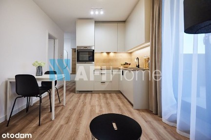 Funkcjonalne 2-pokojowe mieszkanie z balkonem